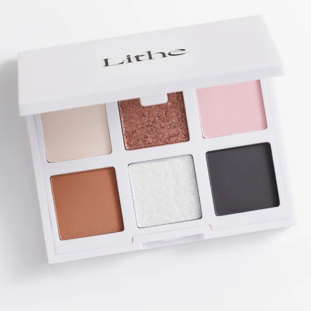 NIB Lithe Astral Eyeshadow Palette